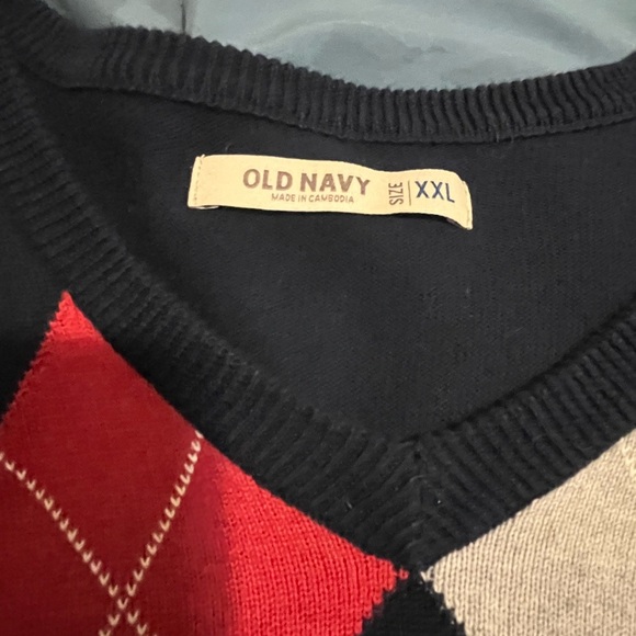 Old Navy Argyle V-Neck Sweater - XXL - Picture 2 of 2